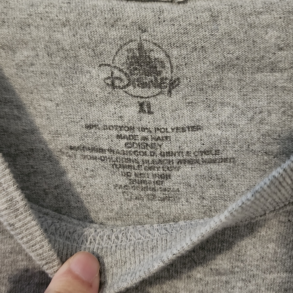 Walt Disney World Graphic Tshirt Mens Size XL - Picture 4 of 5